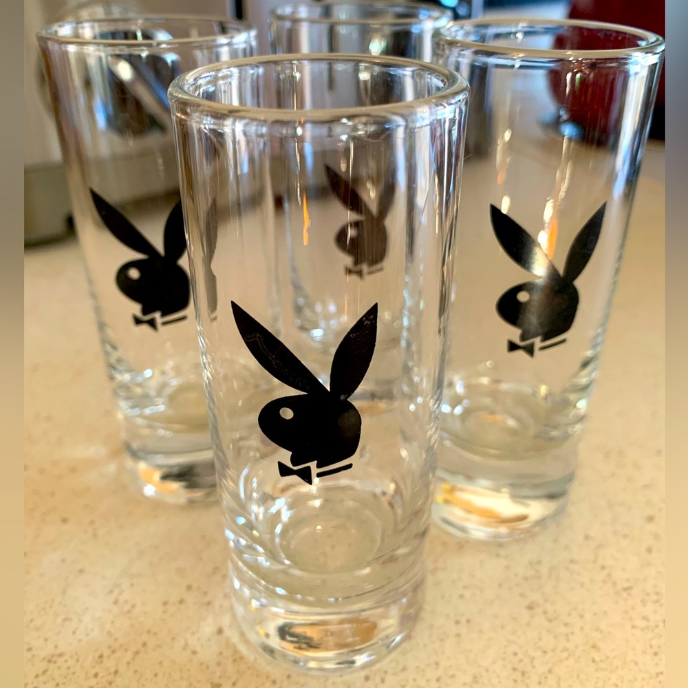PLAYBOY BUNNY Shot Glasses - Set of 4